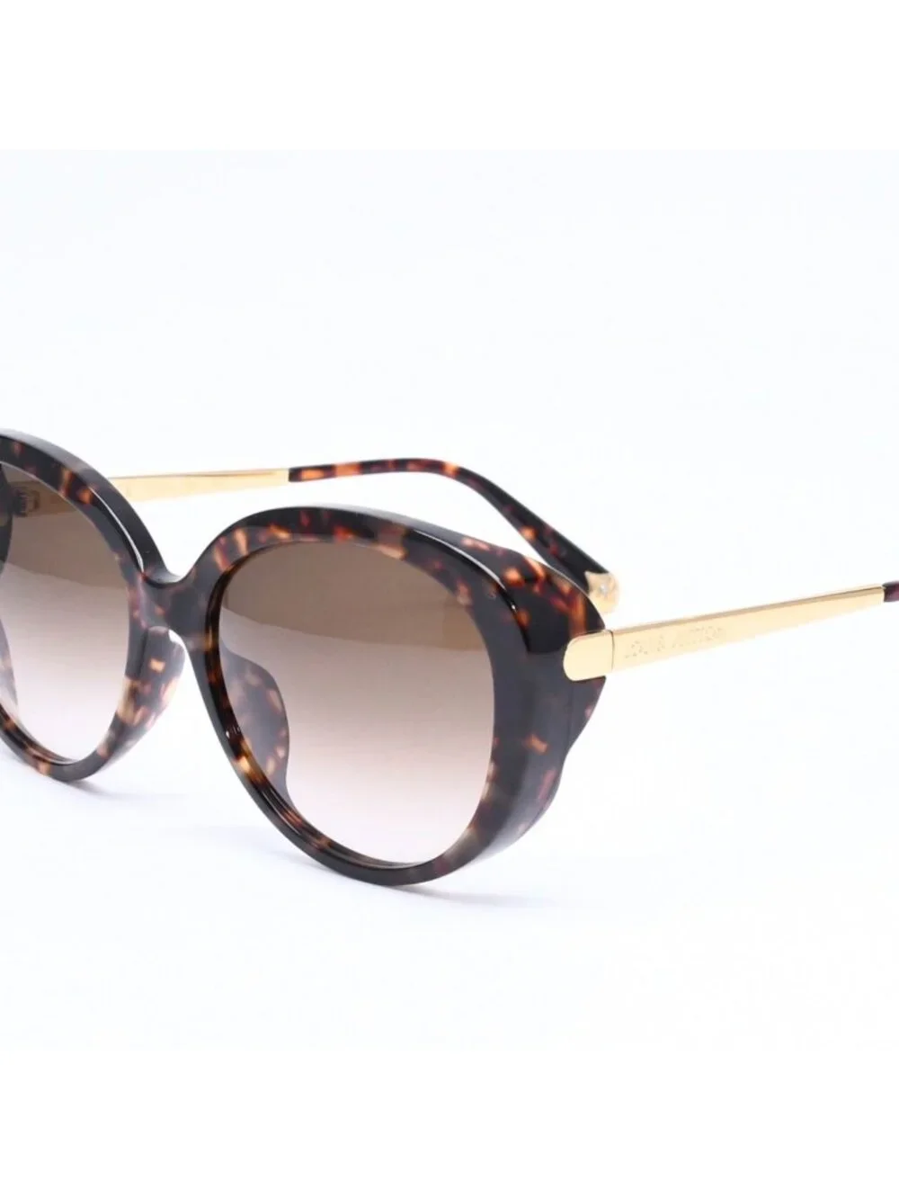 Louis Vuitton LV Blue Bell Sunglasses Eyewear Tortoiseshell Color Gold